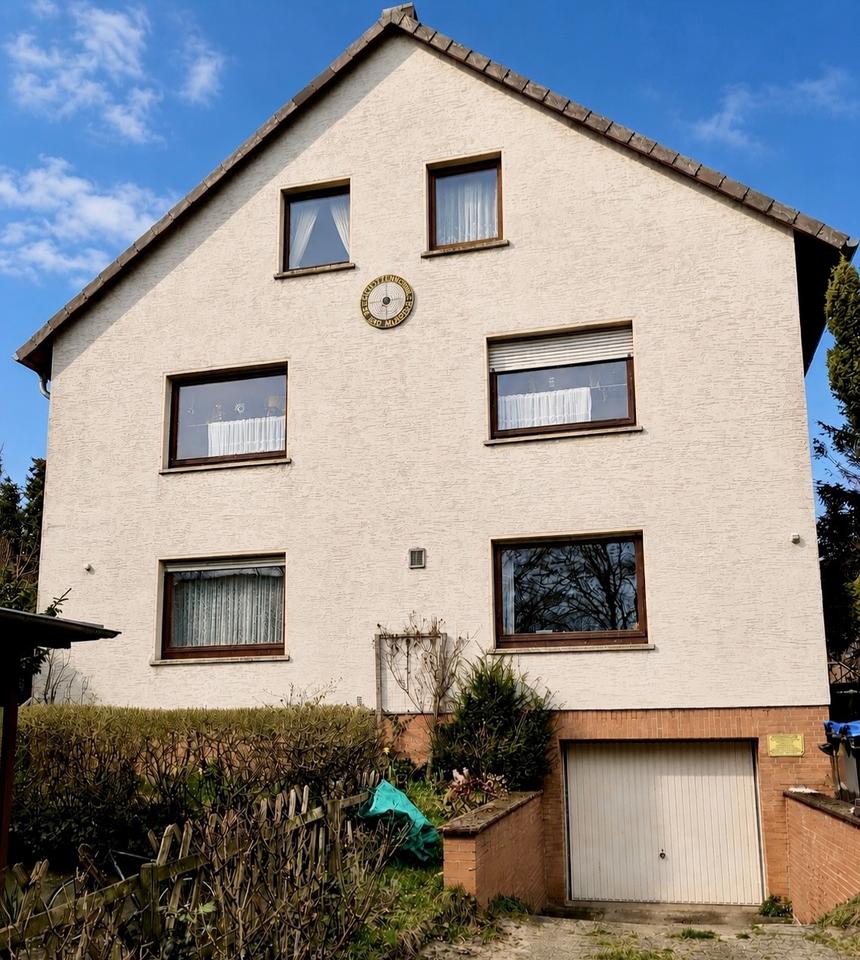 Thumbnail-Attraktive Kapitalanlage: Solides Dreifamilienhaus