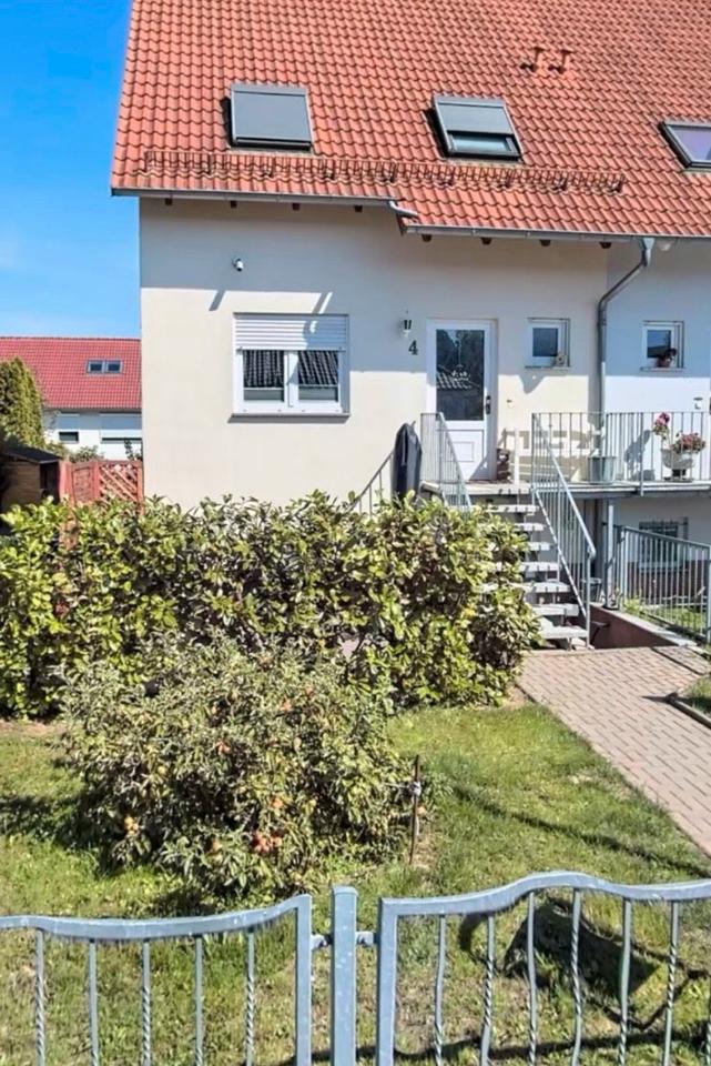 Thumbnail-Doppelhaushälfte für Familie