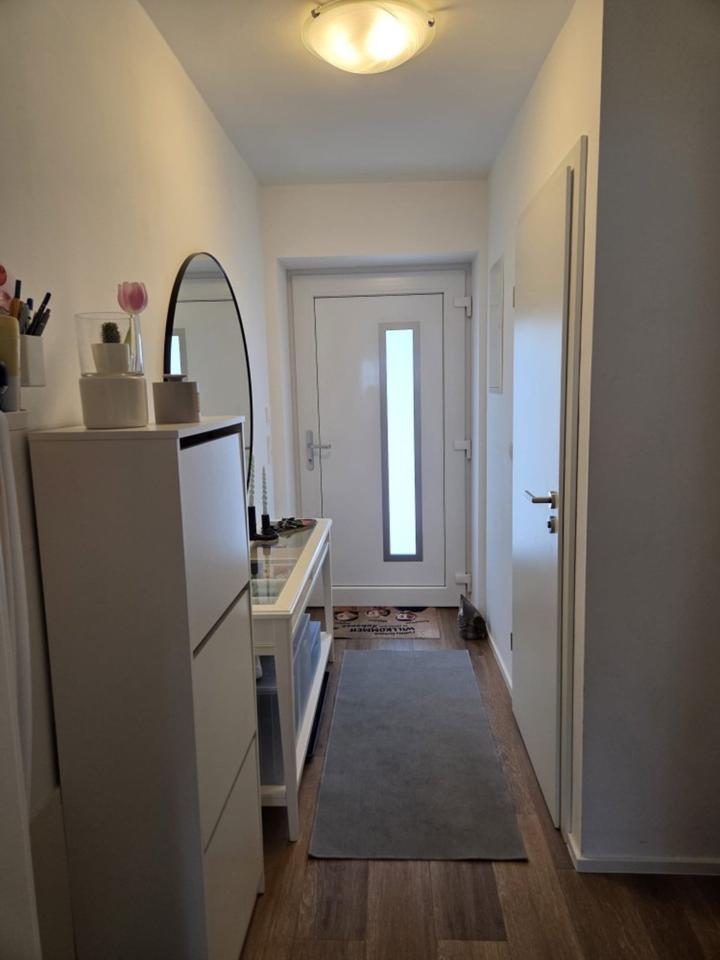 Thumbnail-Helle, schöne 97 m² EG-Wohnung