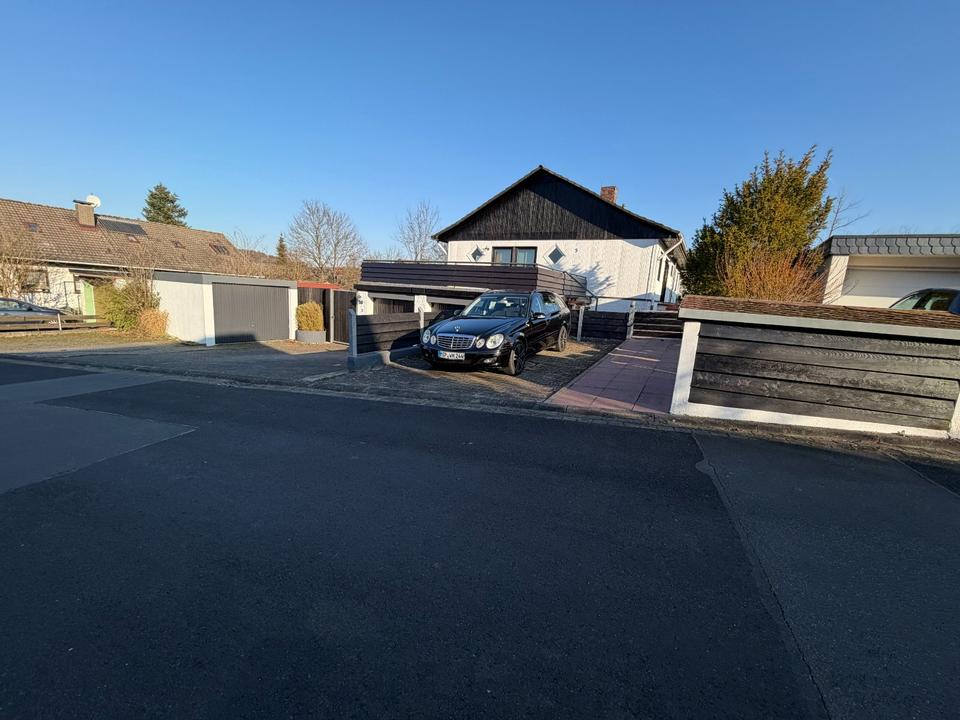 Thumbnail-Hochwertig saniertes Einfamilienhaus mit Einliegerwohnung