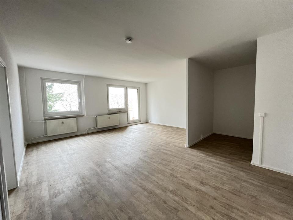 Thumbnail-SCHÖNE 4r. WOHNUNG! Sofort beziehbar!