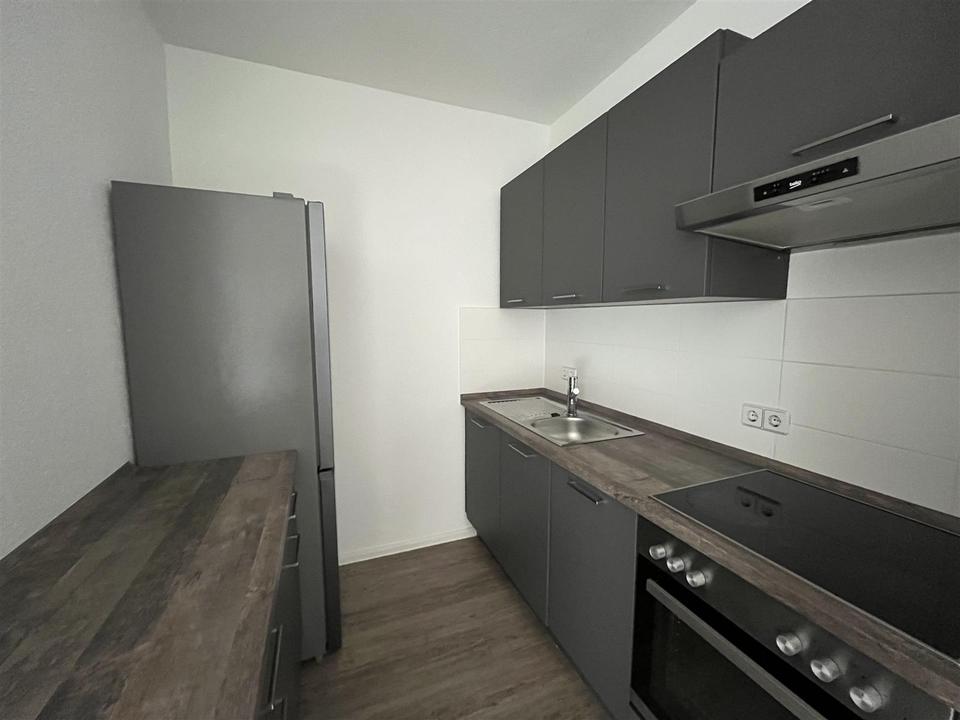 Thumbnail-Gut geschnittene 4 Zimmer Wohnung mit Balkon! 1 Monat kaltmietfrei!