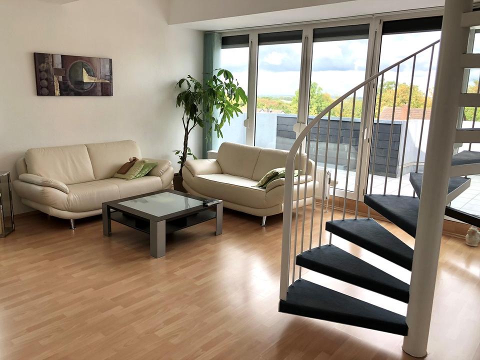Thumbnail-Stilvolle 3-Raum-Maisonette-Wohnung mit Einbauküche im Zentrum von Seelscheid