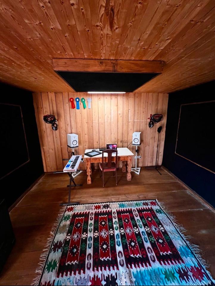 Thumbnail-Tonstudio im Grünen