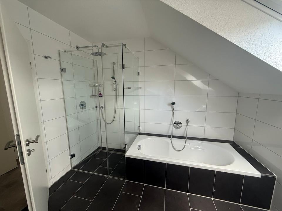 Thumbnail-4- Zimmer Barrierefreie Wohnung