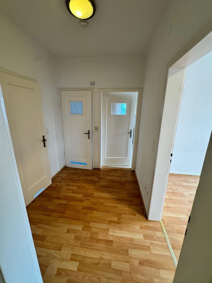 Thumbnail-3-Zimmer-Dachgeschosswohnung mit Einbauküche Nähe AKH