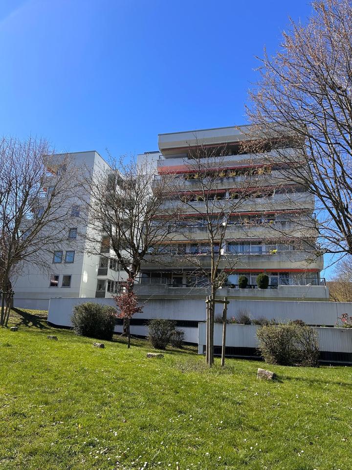 Thumbnail-2,5-Zimmer-Wohnung mit großen Balkon und Stadtblick in Kassel