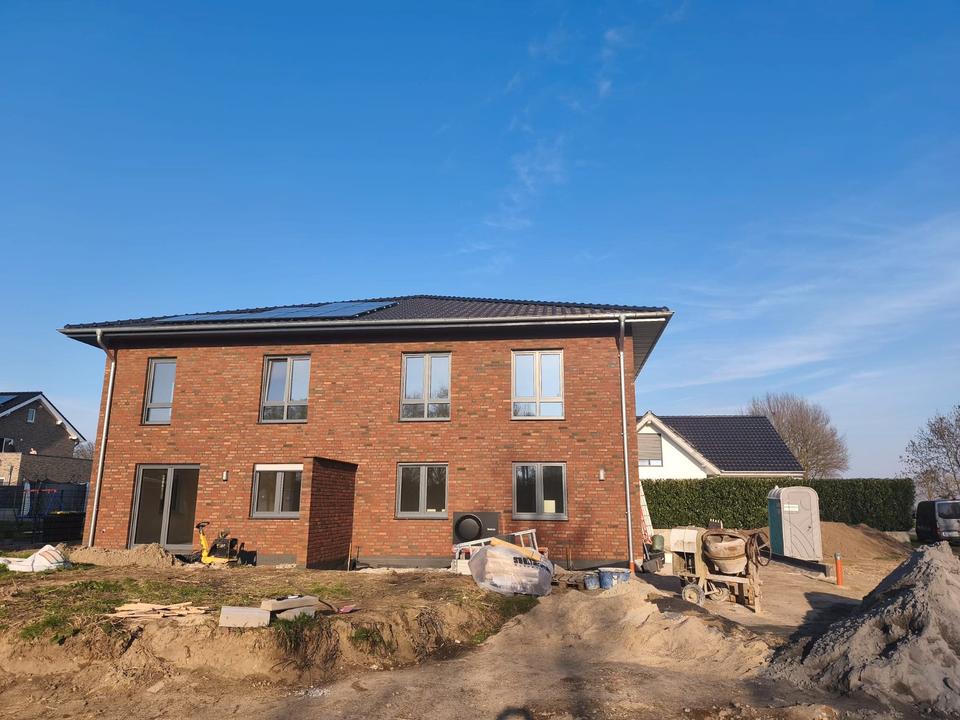 Thumbnail-Erstbezug! Moderne geräumige Doppelhaushälfte in Bohmte!