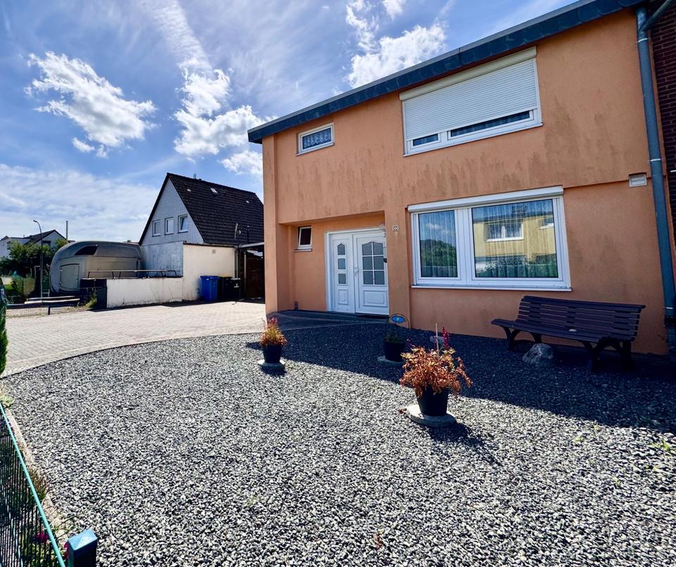 Thumbnail-Haus Doppelhaushälfte Haushälfte 4 Zimmer Tungendorf RESERVIERT