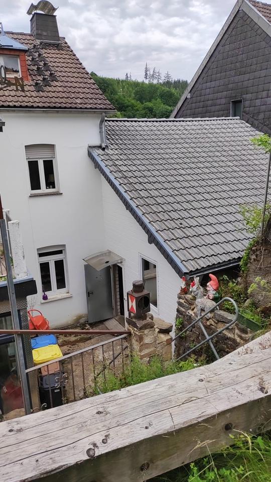 Thumbnail-Hellenthal 2 Familienhaus von privat zu verkaufen