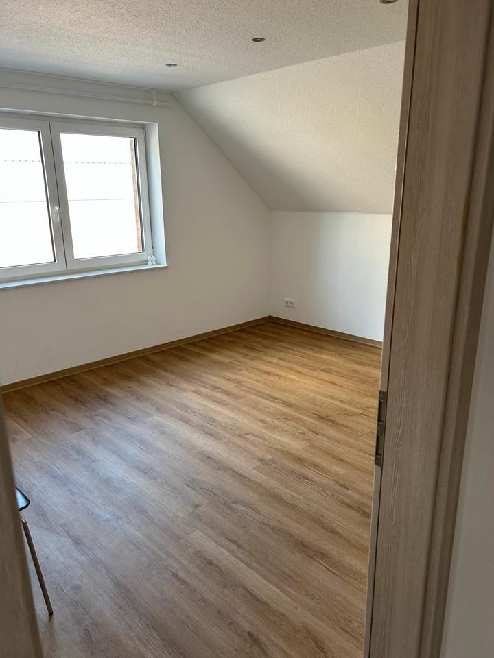 Thumbnail-Kernsanierte 3 Zimmer Wohnung