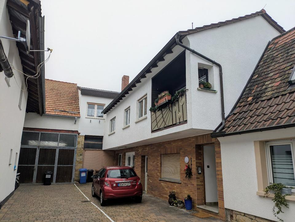 Thumbnail-große Wohnung in Hofgemeinschaft