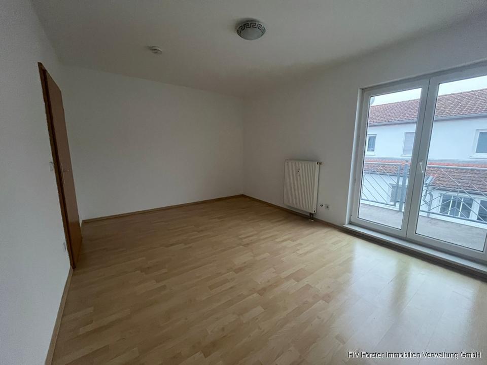 Thumbnail-Schicke 2-Zimmer-Wohnung mit Balkon in Riedstadt-Leeheim