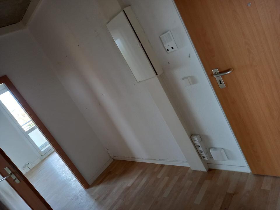 Thumbnail-ANFRAGESTOPP! Nachmieter für helle 2-Zimmerwohnung