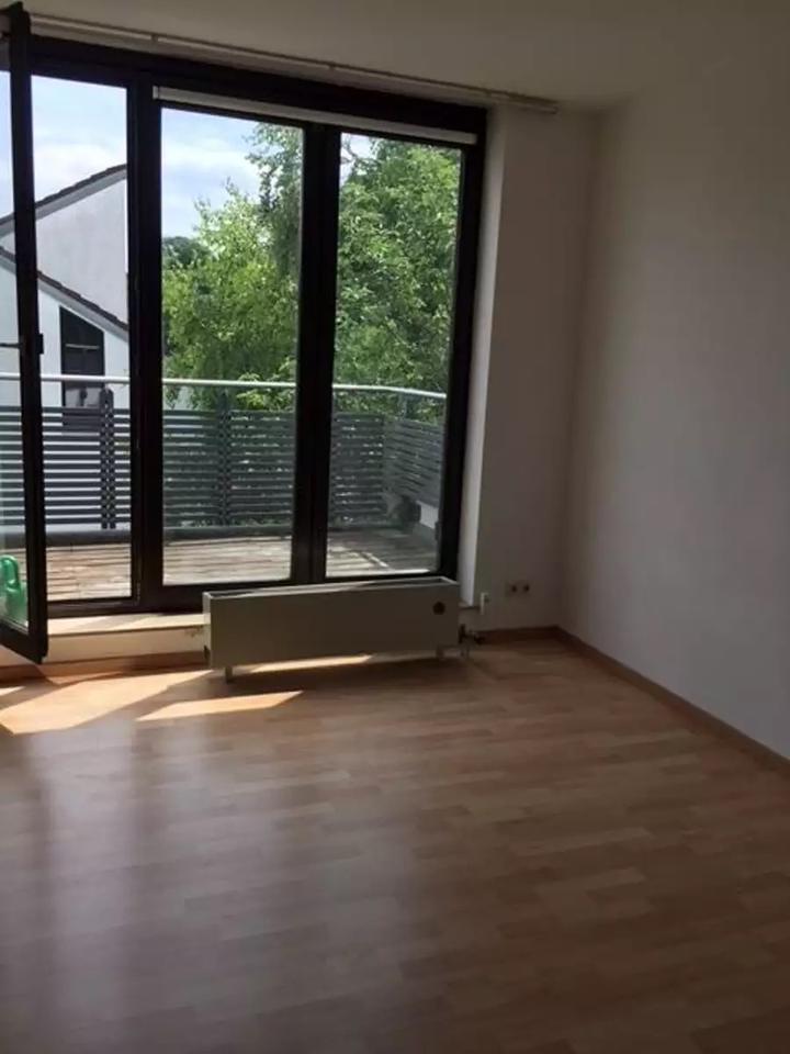 Thumbnail-Möbliertteilmöbliert für 1 Jahr ab 1.5.