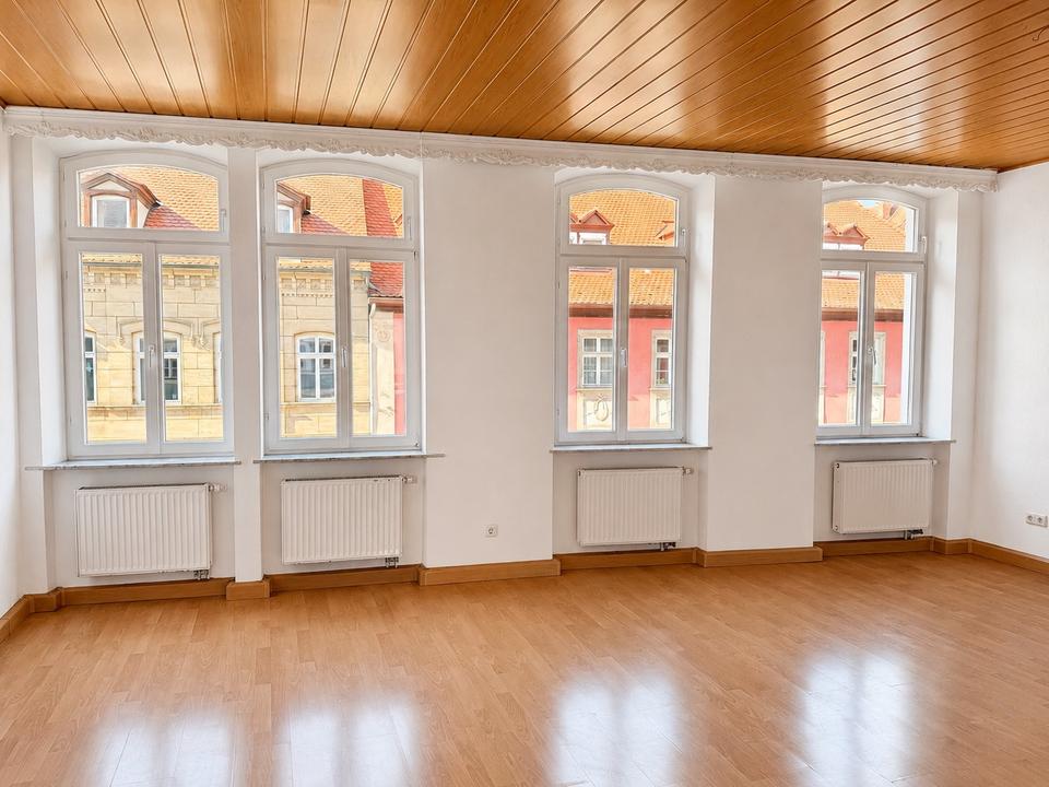 Thumbnail-Helle 3-Zimmer-Wohnung mit Terrasse zu vermieten.