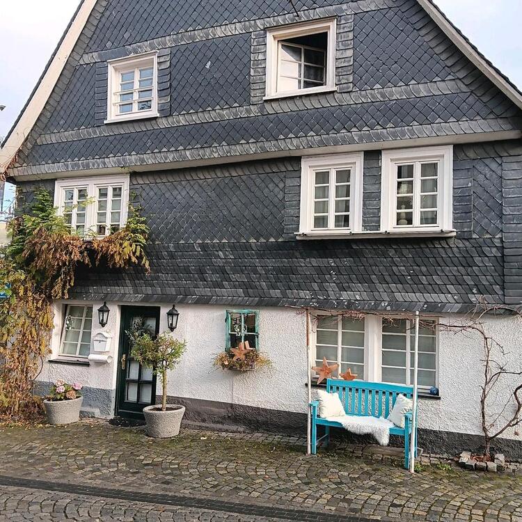 Thumbnail-biete haushälfte zum verkauf an