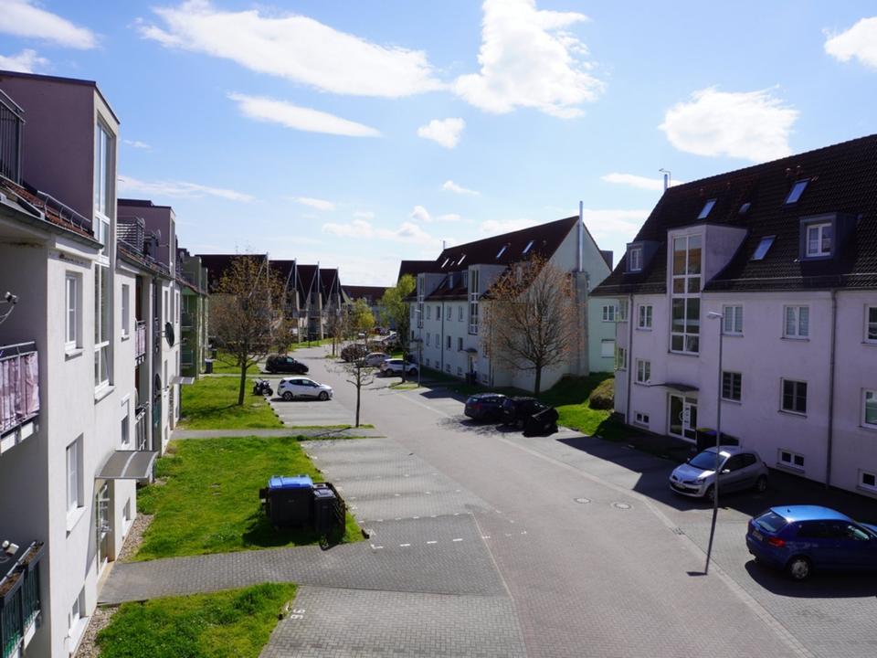 Thumbnail-Ruhig gelegene 3-Zi.-Whg. 2 Balkone Burg (J.-Brahms.Str. 2635)