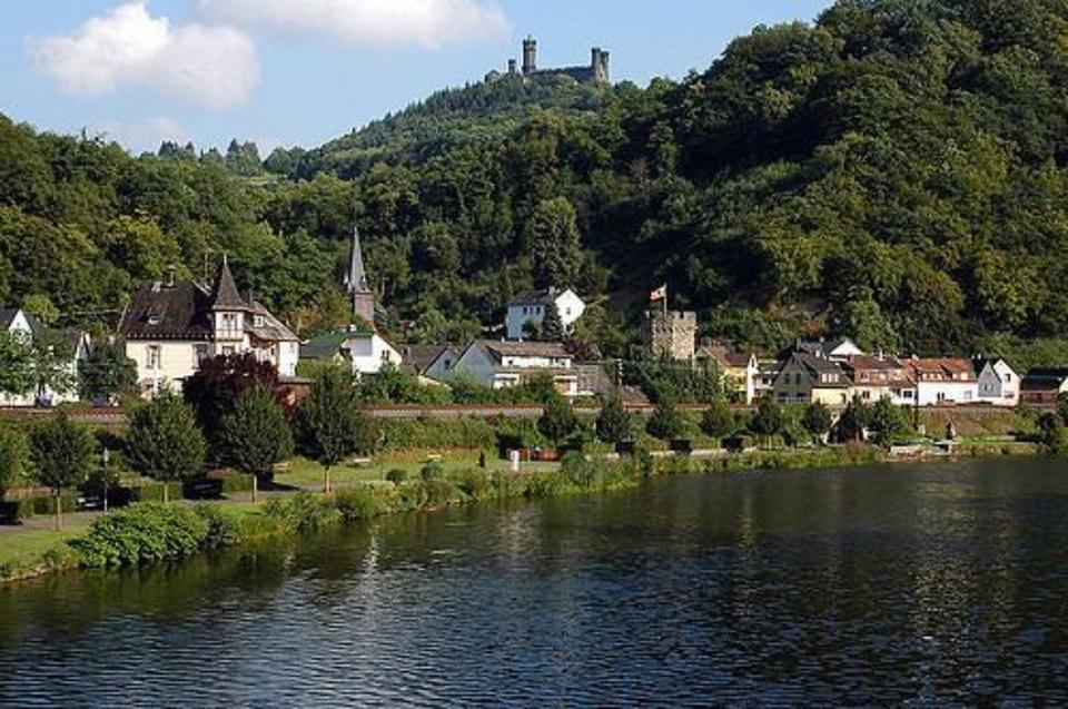 Thumbnail-! Malerisches Wohnen mit 2-Burgenblick unweit der Lahn !