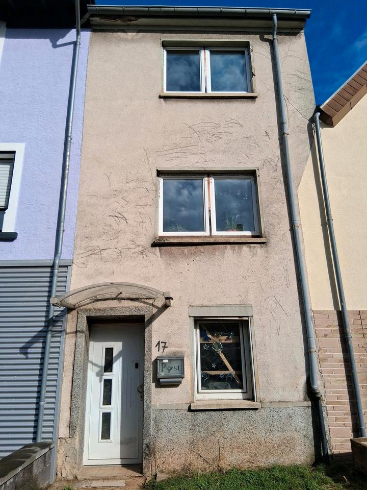 Thumbnail-Immobilie mit Entwicklungspotetial in Wadgassen - provisionsfrei