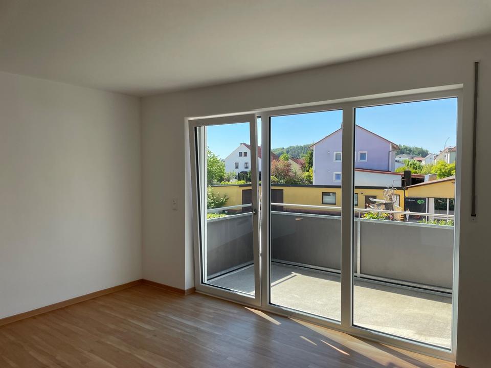 Thumbnail-Moderne 3-Zimmer-Wohnung mit Südbalkon & Blick ins Grüne
