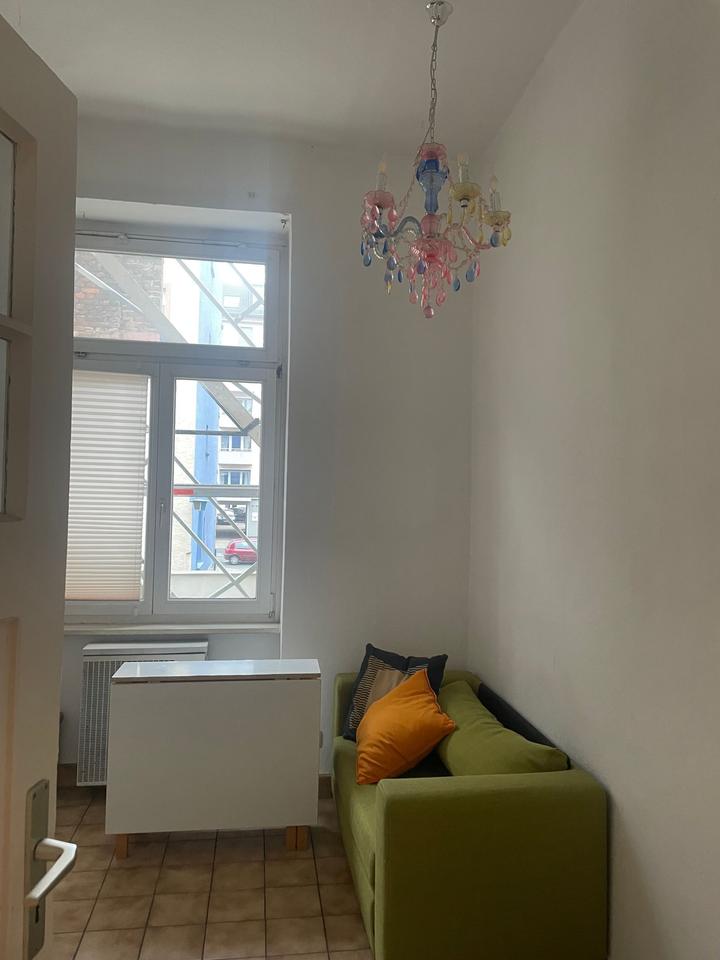 Thumbnail-1-Zi-Wohnung in Top-Lage - Nordend Frankfurt - Seitenstraße Berger Straße