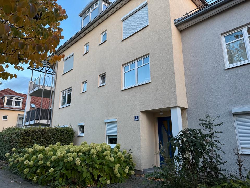 Thumbnail-Moderne 2-Zi Whg Einbauküche Tiefgarage Ingolstadt 52qm Balkon