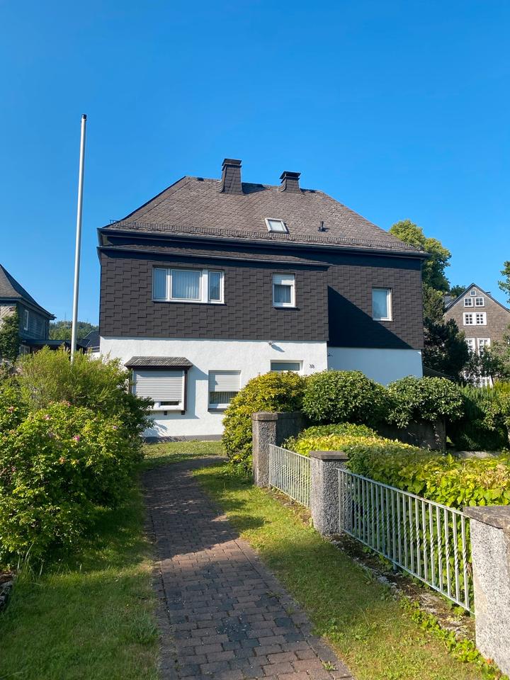 Thumbnail-Großzügiges Wohnhaus