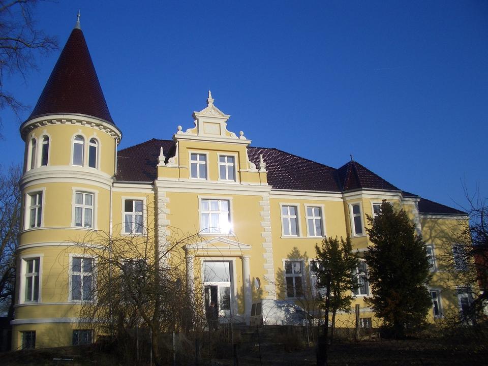 Thumbnail-Wohnung im Schloss 1- Zimmer mit Einbauküche und Terasse