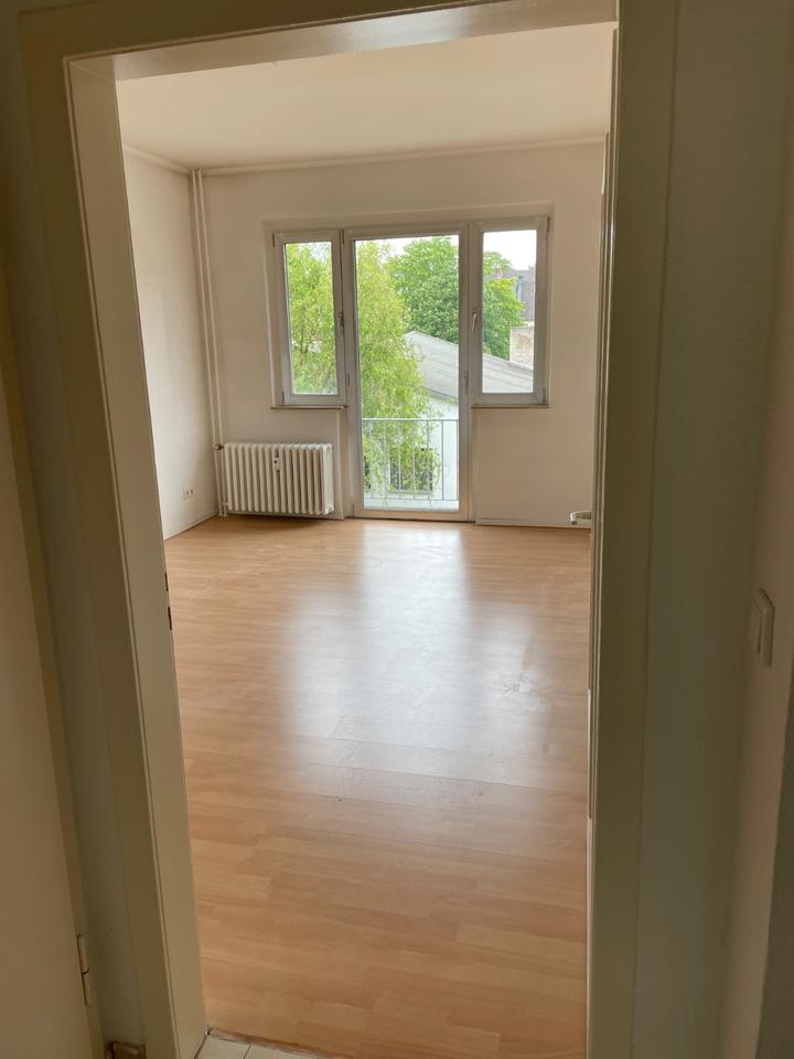 Thumbnail-Helle 2-Zimmer Wohnung, Krefeld Westwall, frisch renoviert