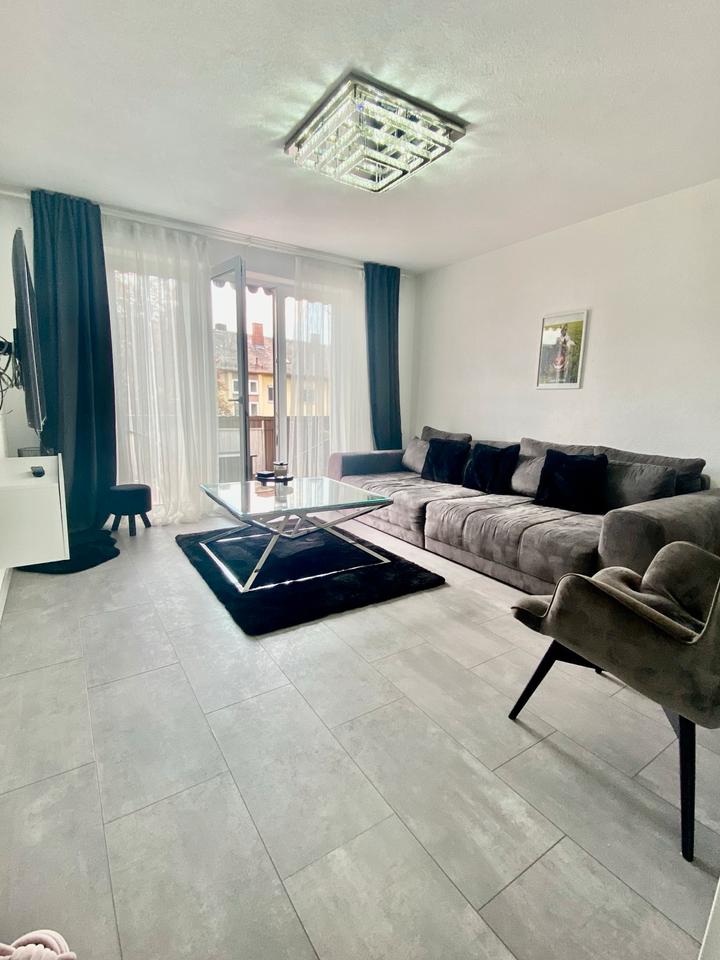 Thumbnail-3 Zimmer Wohnung mit Balkon in Augsburg-Göggingen