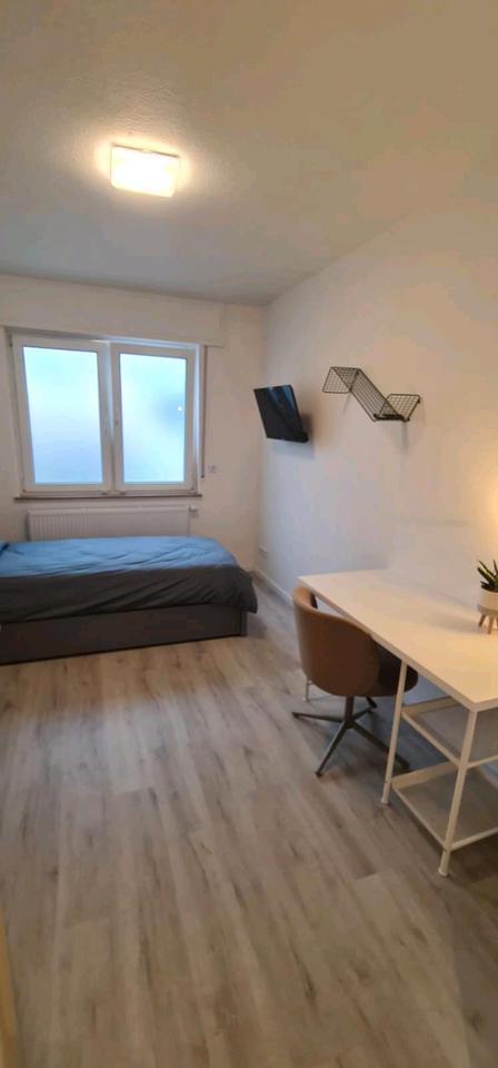 Thumbnail-1 Zimmer frei in Apartment mit 5 Zimmern