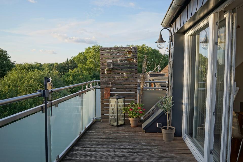 Thumbnail-4 Zimmer Wohnung im Moltkeviertel umfassend renoviert