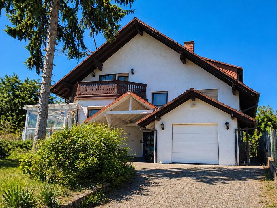 Thumbnail-3-Familienhaus mit Ausbaupotenzial, Garten & Garage in Neuberg-Rü