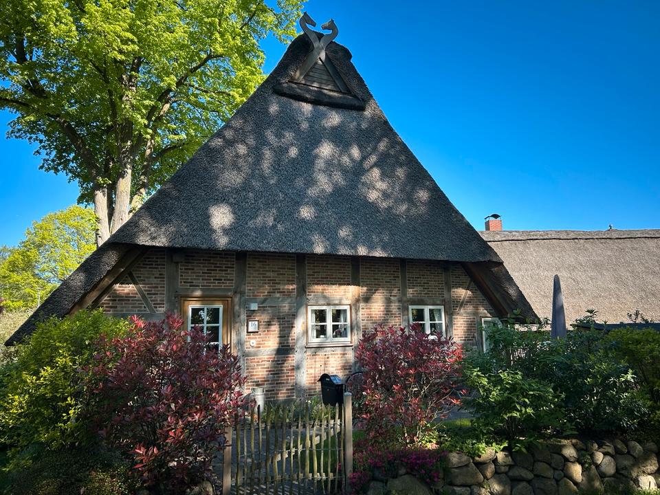 Thumbnail-Sanierte möblierte Wohnung unter Reet in Buxtehude-Ottensen