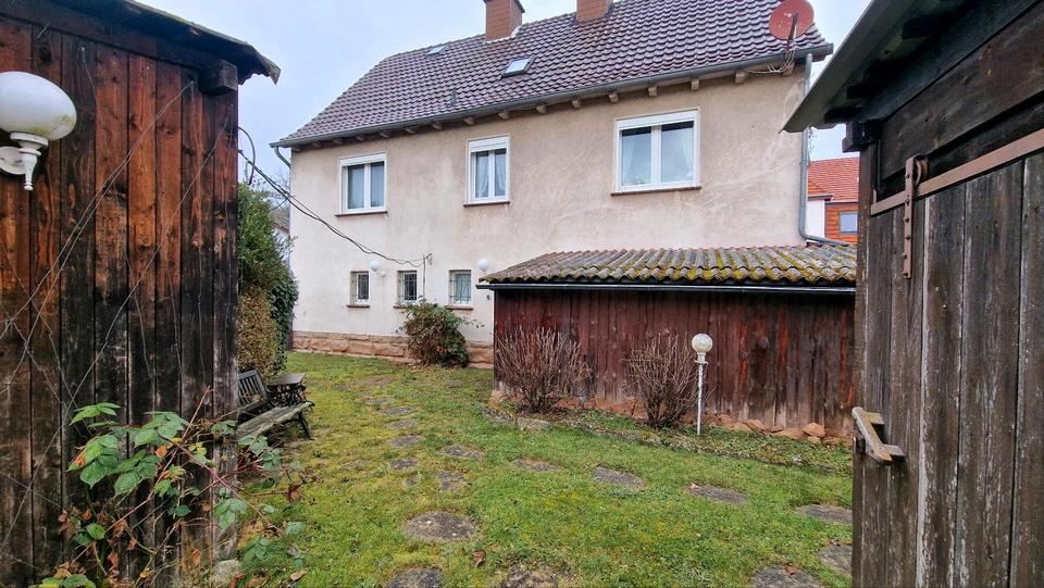Thumbnail-großzügiges Ein bis Zweifamilienhaus in 37216 Witzenhausen Doh.