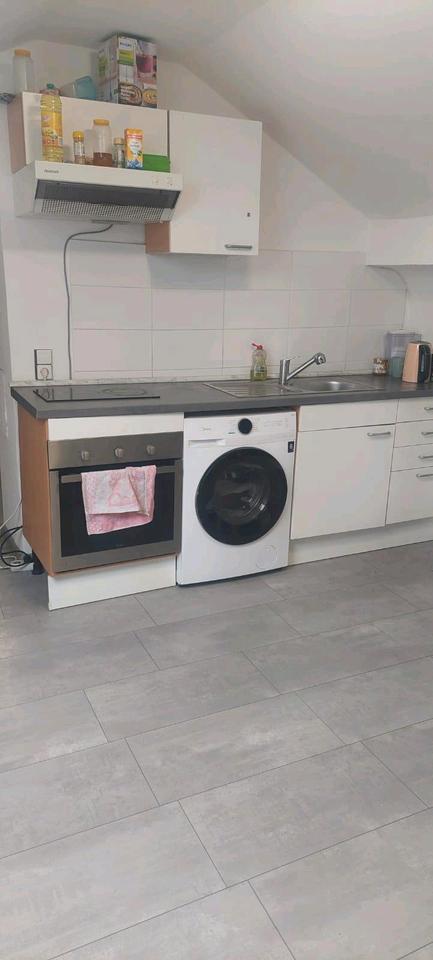 Thumbnail-Ein Zimmer Wohnung