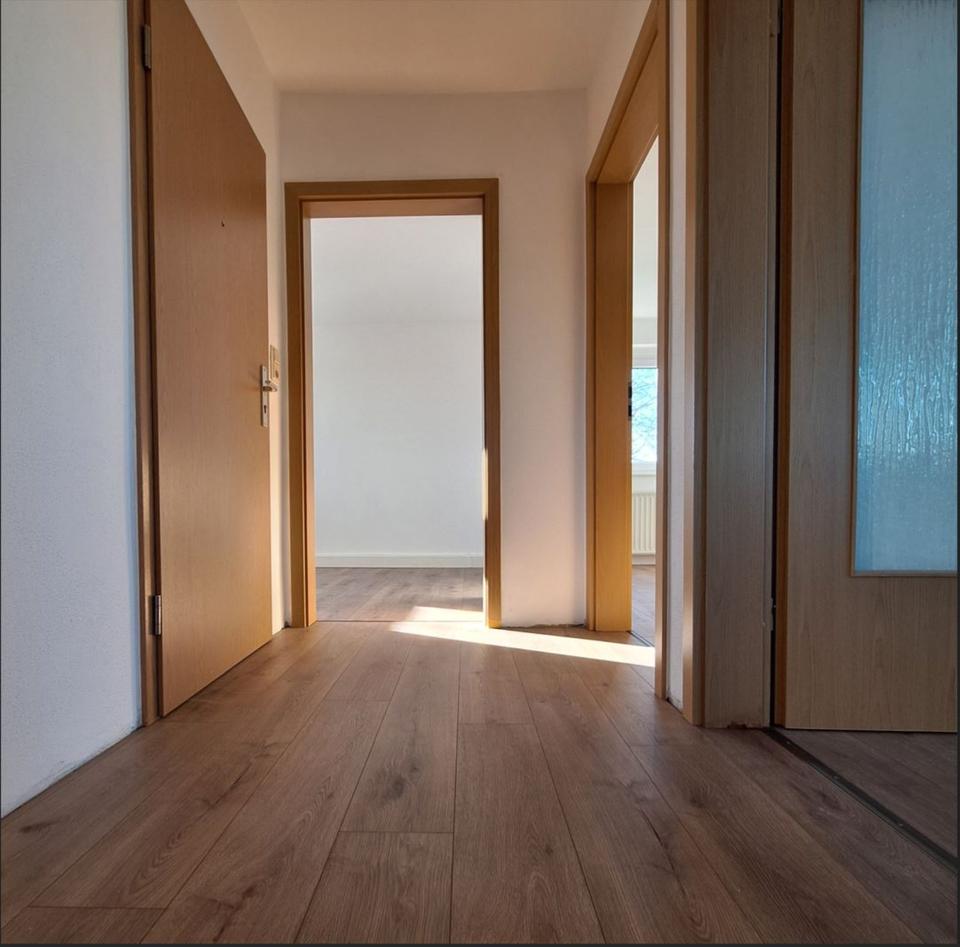 Thumbnail-Frisch sanierte gemütliche 3-Raum Wohnung Haus Immobilie