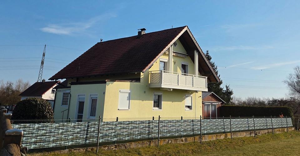 Thumbnail-Gut erhaltenes Einfamilienhaus 126qm WF-Grundstück 830qm -94330
