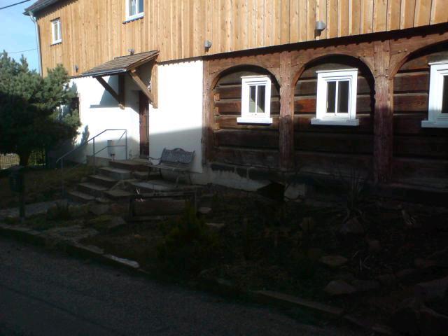 Thumbnail-Vier-Seit-Hof in ruhiger Ortsrandlage
