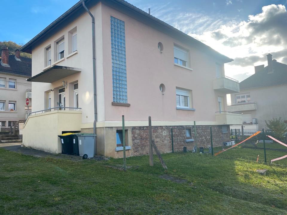 Thumbnail-Haus mit zwei Vohnungen