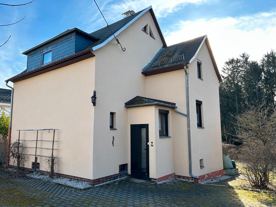 Thumbnail-Kompaktes Einfamilienhaus in beliebter Wohngegend