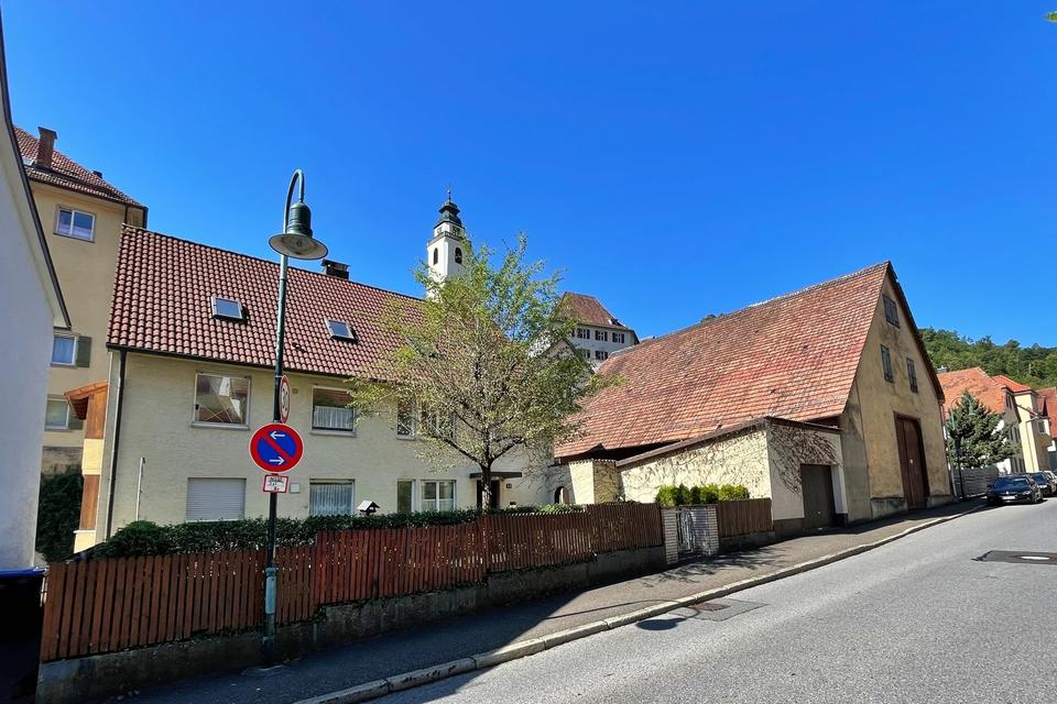 Thumbnail-Mehrfamilienhaus als Unterkunft für Ihre Mitarbeiter oder auch zum untervermieten.