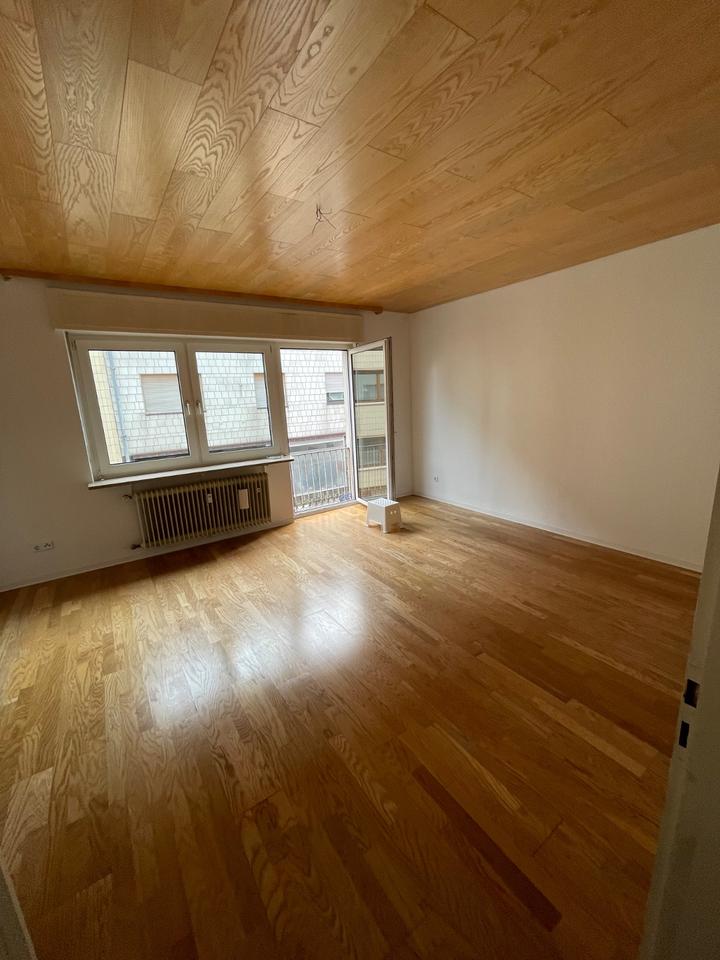 Thumbnail-Frisch renovierte 1-ZKB in Homburg-Schwarzenbach – ruhig im Grüne