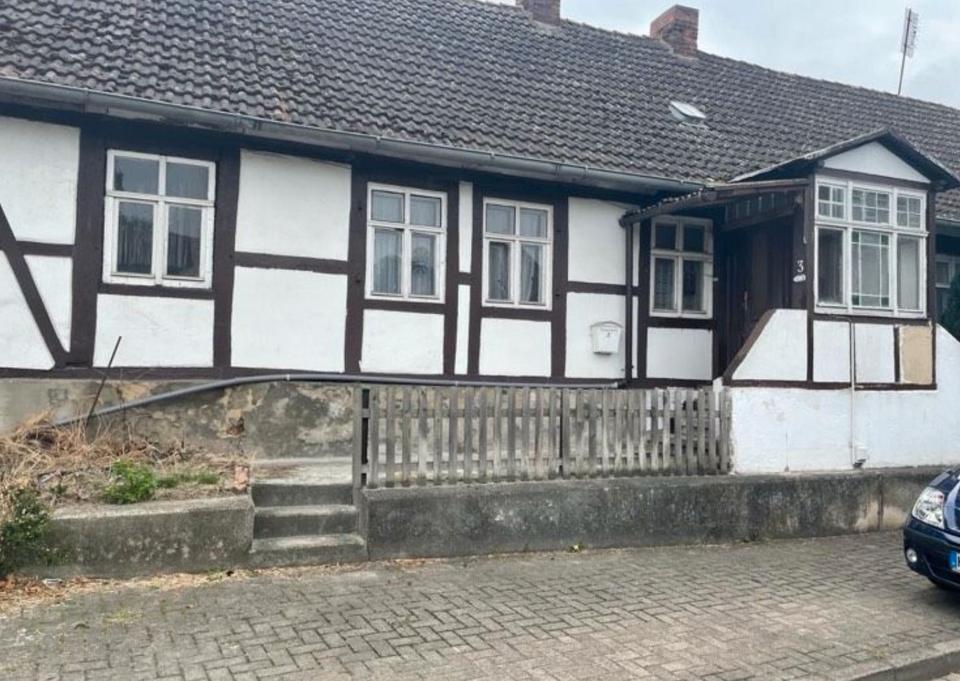 Thumbnail-Einfamilienhaus in Hakenstedt zu vermieten