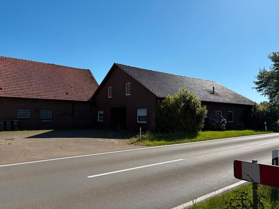 Thumbnail-Resthof mit großem Grundstück und Nebengebäuden in Rahden
