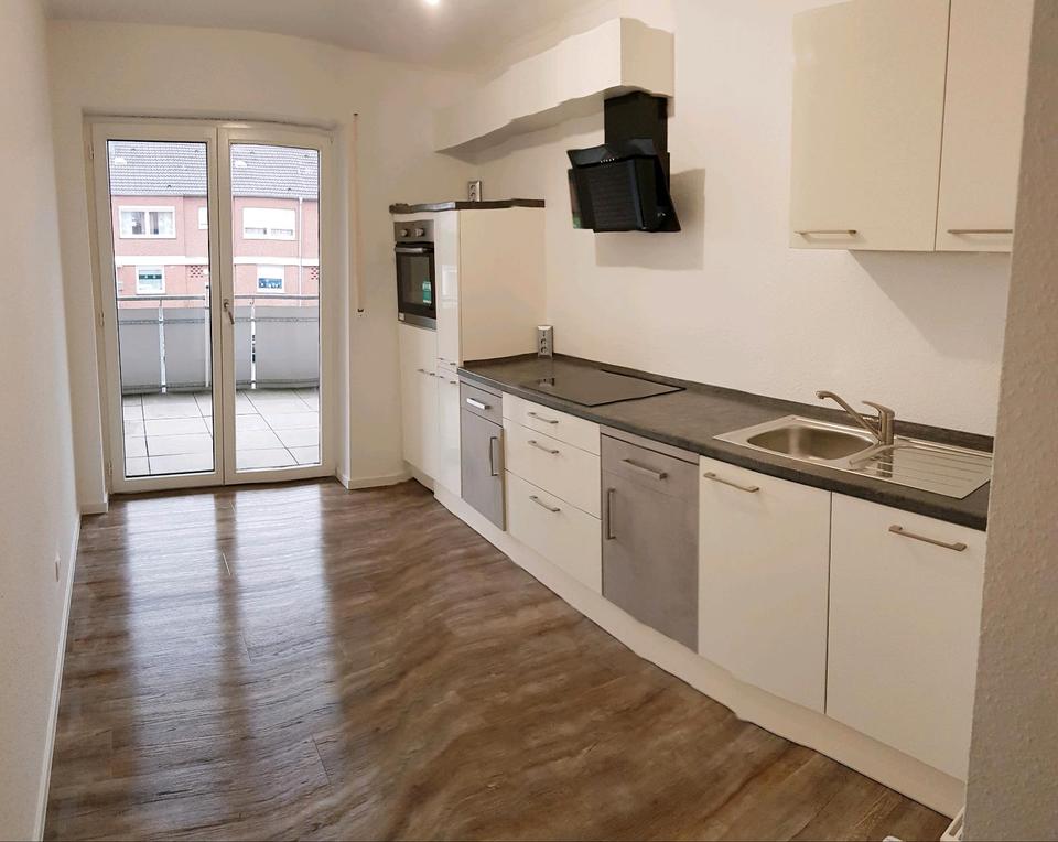 Thumbnail-Helle 2-Zimmer-Wohnung mit Balkon