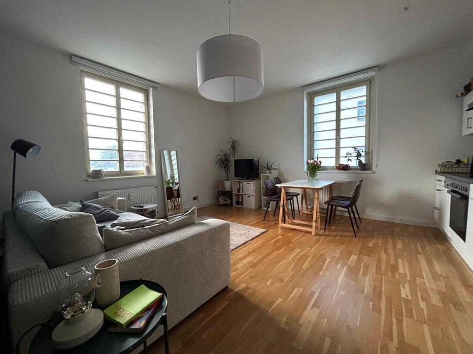 Thumbnail-Helle 2-Zimmer-Wohnung in zentraler Lage in Lechhausen – Ideal für Singles oder Paare!