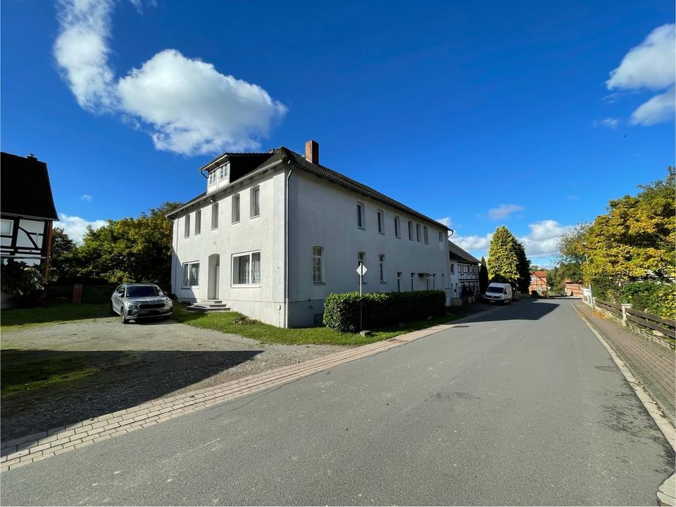 Thumbnail-Großzügiges Ein - Mehrfamilienhaus