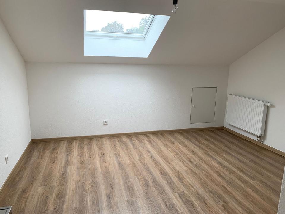Thumbnail-helle 2-Zimmer Whg. in AlbbruckAlbert
